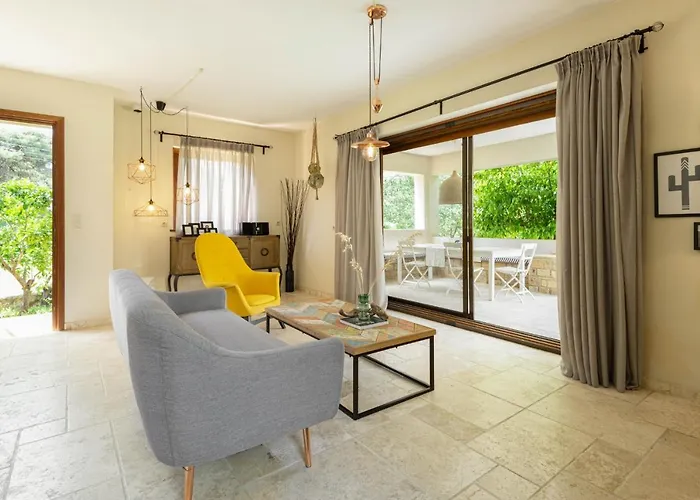 Louise, Trani Ammouda #feelslikehome Hébergement de vacances