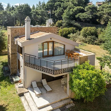 Louise, Trani Ammouda #feelslikehome Hébergement de vacances Ormos Panagias